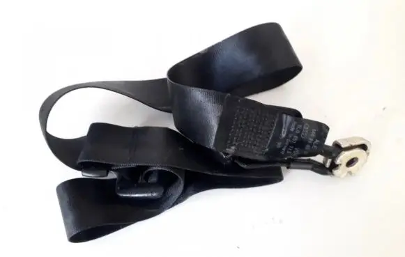 Middle seatbelt (rear)