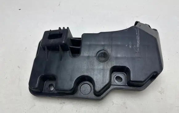 Ford Mustang V Rear bumper mounting bracket DR3317D960AC