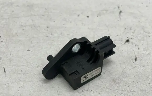 Volkswagen PASSAT B7 Airbag deployment crash/impact sensor 5N0959351