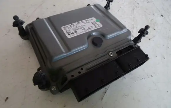 Mercedes-Benz CLS C219 Engine control unit/module