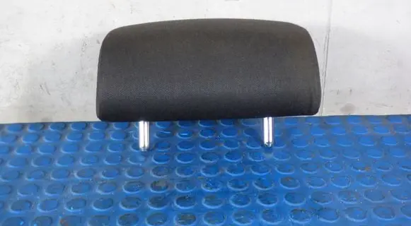 Skoda Octavia Mk3 (5E) Rear seat headrest CART765765OCTAVIA