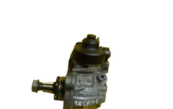 Audi A5 8T 8F Fuel injection high pressure pump 059130755AB