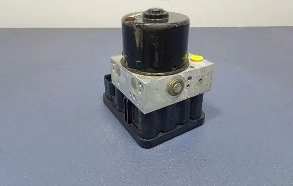 Audi A3 S3 8P ABS Pump 1K0614517H