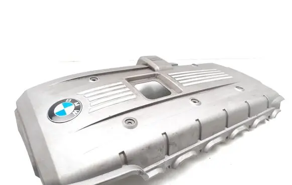 Engine cover (trim)