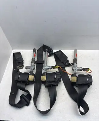 Volvo V70 Rear seatbelt 57057501X 040105 01257