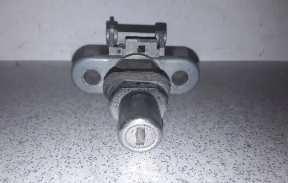 BMW 3 E36 Tailgate exterior lock 51241960245 1960245