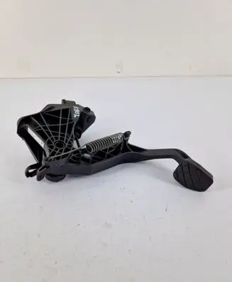 Audi A1 Clutch pedal 6R2721059G