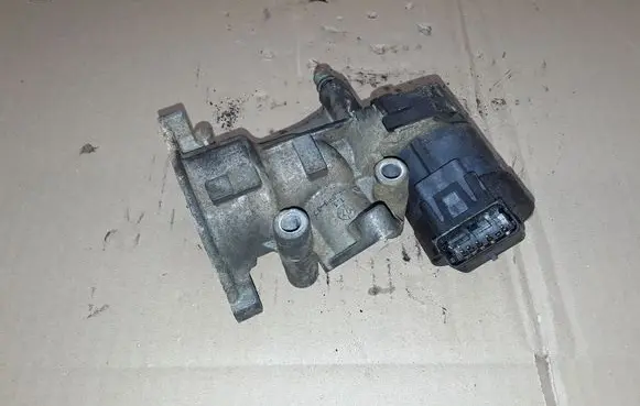 Ford Focus EGR valve 9656612380 25375741