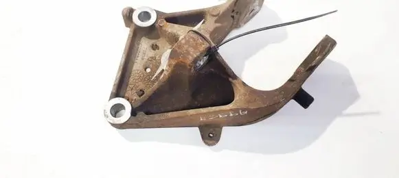 Chrysler Grand Voyager V Engine mounting bracket 04721568aa