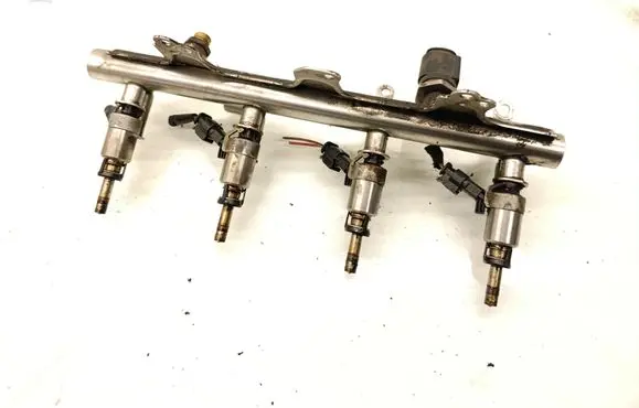 Fuel injectors set