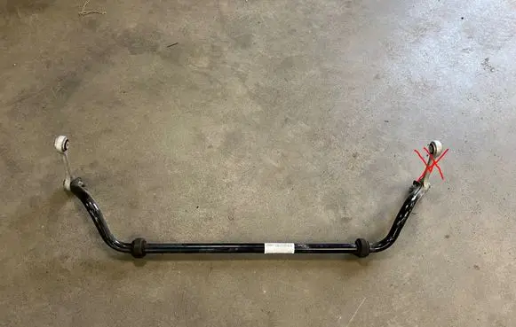 Audi Q7 4M Front anti-roll bar/sway bar 4M0400045