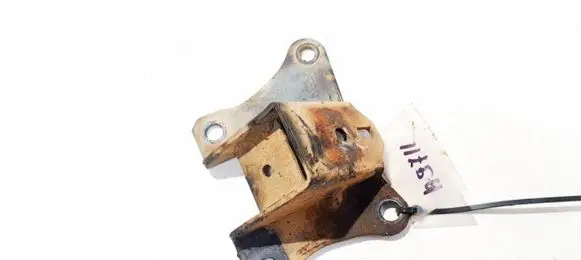 Ford Ranger Engine mounting bracket