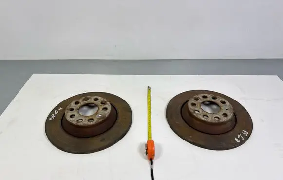 Volkswagen PASSAT B8 Rear brake disc 