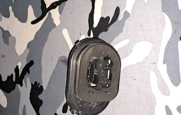 Tail light part