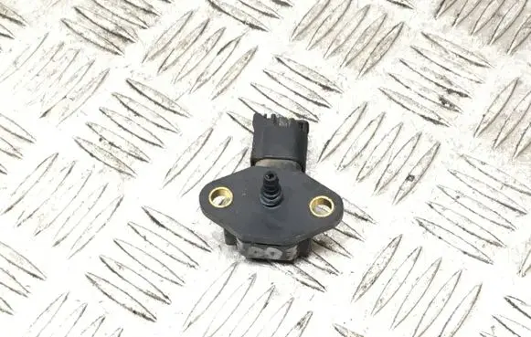 Mercedes-Benz E W210 Air pressure sensor A0041533128 16244349