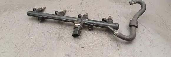 Volkswagen Golf VII Fuel injectors set 06H906051J