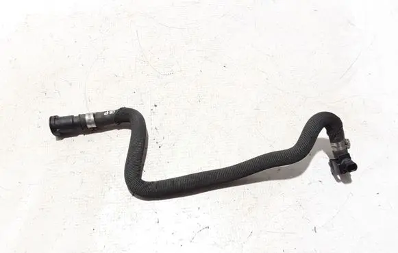 Renault Captur II Engine coolant pipe/hose 204762715R