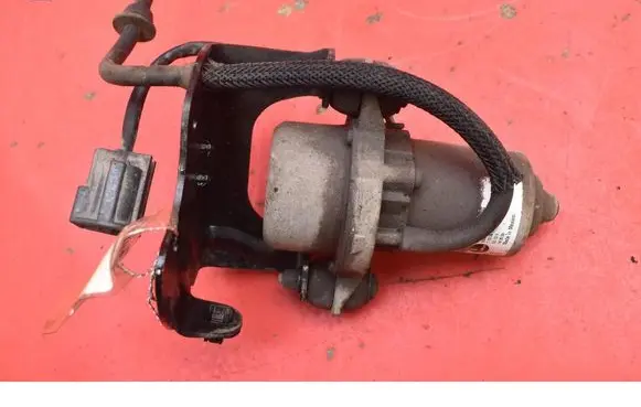 Opel Mokka Vacuum pump 25954331