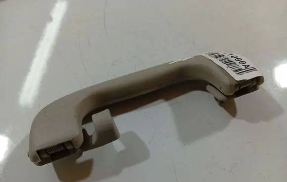 Opel Zafira A Rear interior roof grab handle 13109053