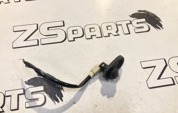 Lexus IS 200-300 Tailgate/boot open switch button 