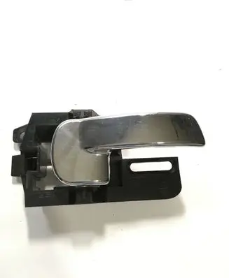 Nissan Qashqai Rear door interior handle 80670JD0 8449 8318D