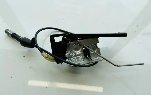 Opel Astra H Seat back rest lock catch 060146257