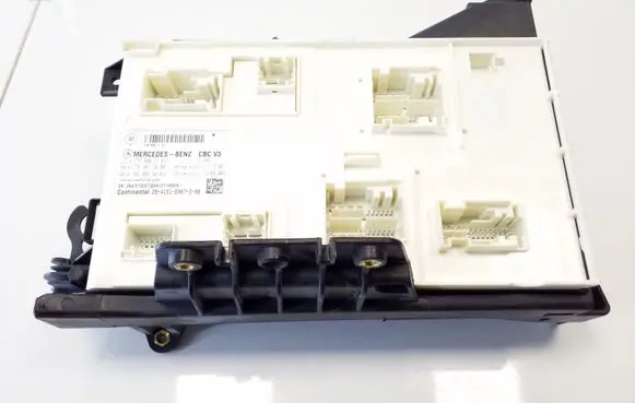Mercedes-Benz A W176 Comfort/convenience module A1769001101 A1769012000 A1669023004