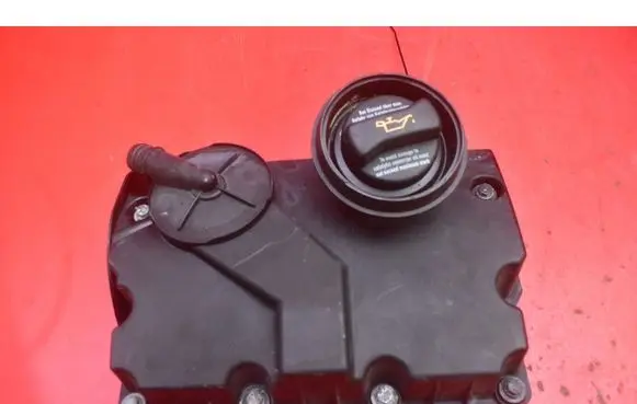 Skoda Fabia Mk1 (6Y) Rocker cam cover 045103475C