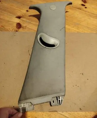 Alfa Romeo 159 (B) pillar trim (top) 156050173 B634