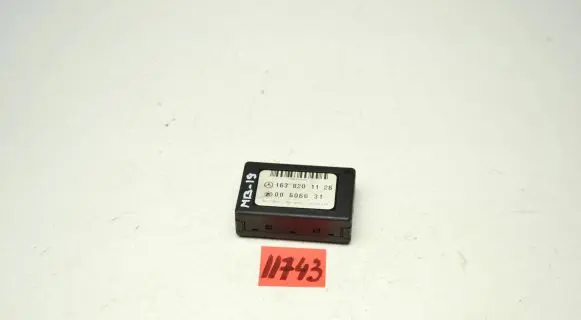 Mercedes-Benz ML W163 Rain sensor 1638201126 00606631