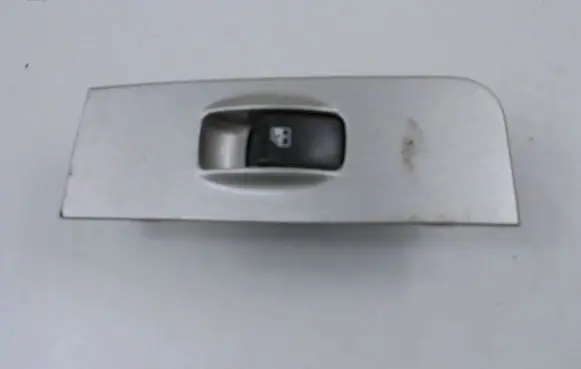 Hyundai Matrix Electric window control switch 93580-17500