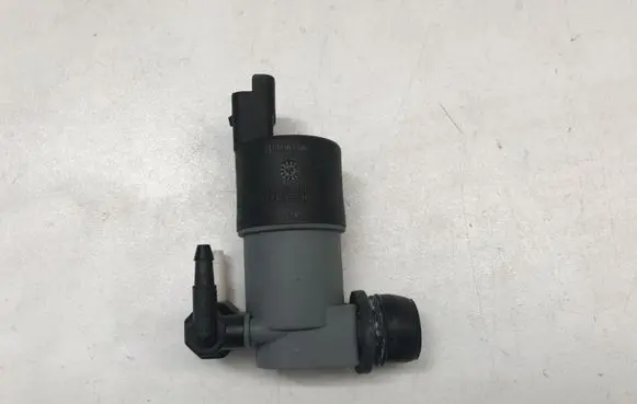 Dacia Sandero Windscreen/windshield washer pump