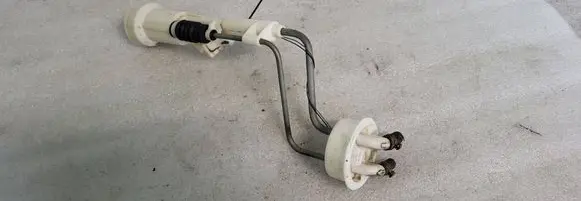 Volkswagen PASSAT B3 Fuel level sensor 333919051