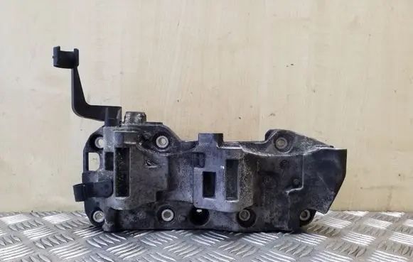 BMW 3 F30 F35 F31 Generator/alternator bracket 11168506863 8506863