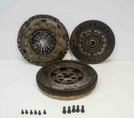 Volkswagen PASSAT CC Clutch set kit 022141031S