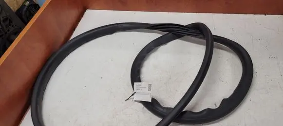 Volvo S40 Rear door rubber seal (on body) 