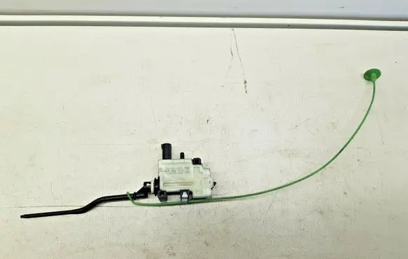 BMW 1 E81 E87 Central locking motor 67.11 985879 04