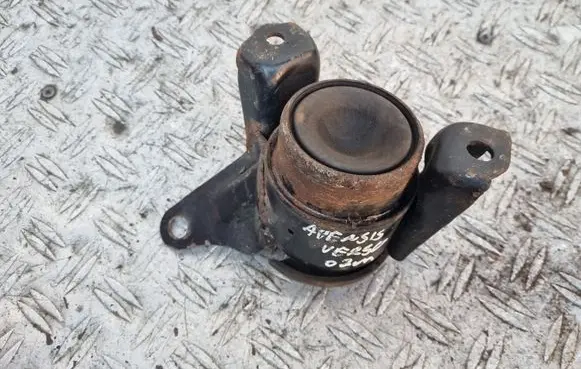 Toyota Avensis Verso Engine mount bracket 6256H