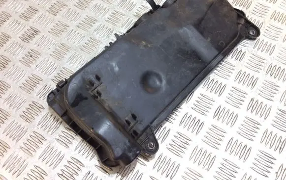Nissan Navara D23 Engine cover (trim) 175B13641R