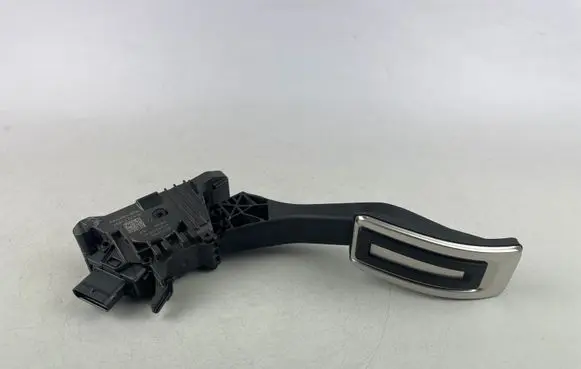 Audi Q4 e-tron Accelerator throttle pedal 1EC723503