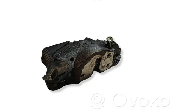 Toyota Yaris Front door lock