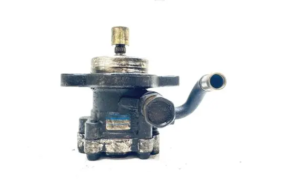 Nissan X-Trail T30 Power steering pump 8H800 62132185