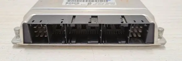 Audi A4 S4 B5 8D Engine control unit/module 8D0907401H 28RTE237 0281001834