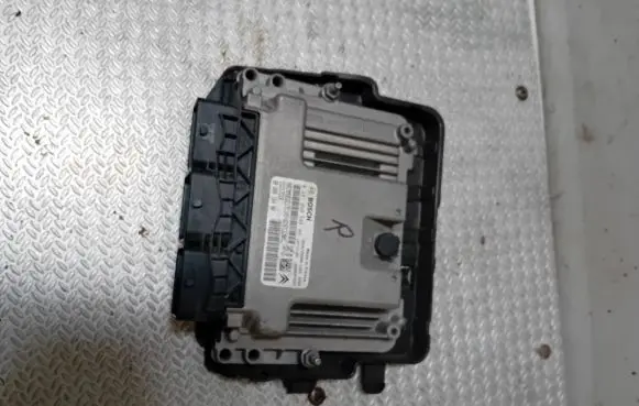 Citroen C4 Cactus Engine control unit/module 9666729580 0281030548 9808016480