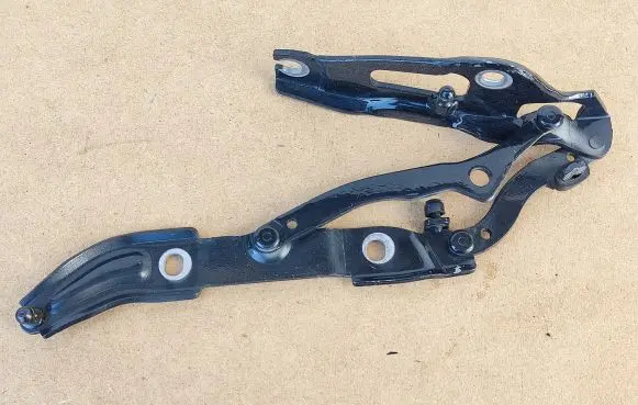 BMW 2 F22 F23 Tailgate/trunk/boot hinge 7304557 41007373847 7373847
