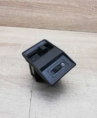 BMW 5 E34 Light switch 8110497