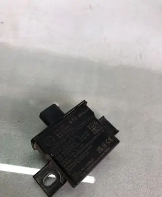 Mercedes-Benz GLA H247 Tire pressure control unit A0009009018