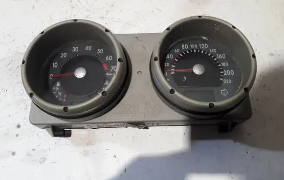 Volkswagen Polo III 6N 6N2 6NF Speedometer (instrument cluster) 6N09208064D 351130000 TC400940