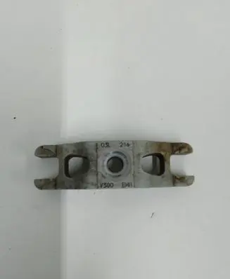 Skoda Octavia Mk2 (1Z) Fuel Injector clamp holder 03L216