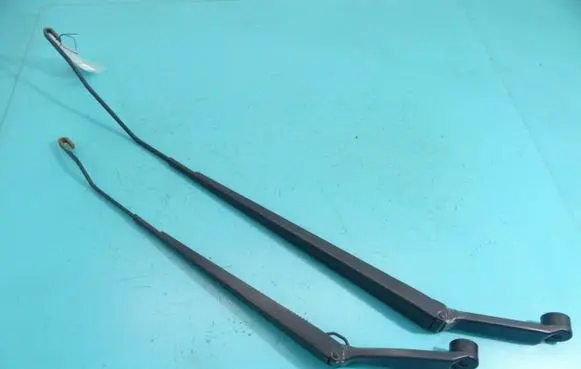 Suzuki SX4 Front wiper blade arm IMPRK1295888
